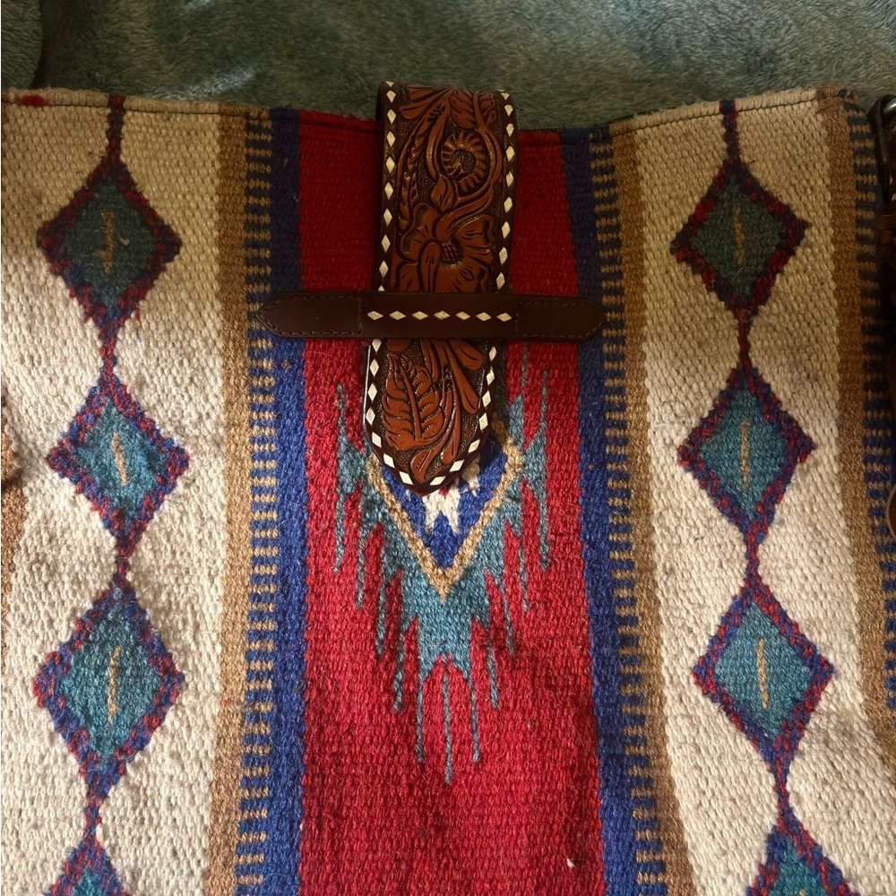 Western Woven saddle blanket Shoulder Bag with leather fringe - Picture 9 of 11